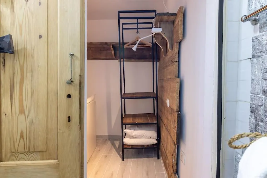 Ferrara Centro - Il Rifugio Di Debe Apartamento 0*,  Itália